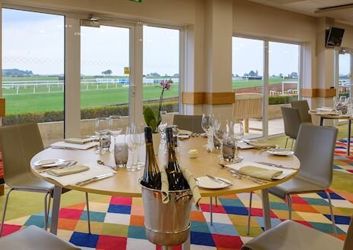 WINCANTON New Chasers
